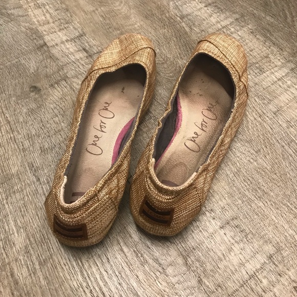 Toms Shoes - Toms flats sz 7.5